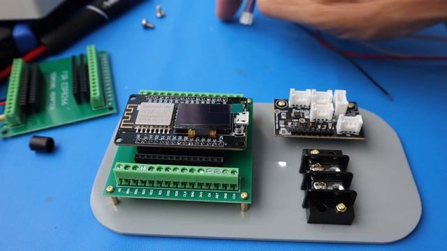 ESP8266 AC/DC current logger for beginners - Part 1 смотреть онлайн
