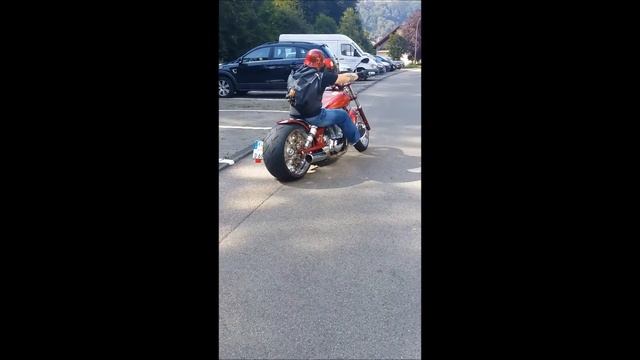 Suzuki Intruder VS 1400 Custom- Drive