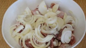 Как мариновать шашлык без уксуса!!! Шашлык из свинины!!! Сочный и очень вкусный!
