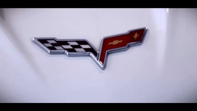 2010 Chevrolet Corvette ZR1 w/3ZR смотреть онлайн