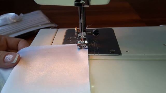 Как выполнить бельевой (французский) шов быстро и просто – МК / How to make a french seam - DIY смотреть онлайн