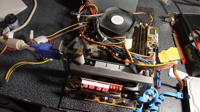 Апгрейд ПК - XEON + игровая видяха! смотреть онлайн