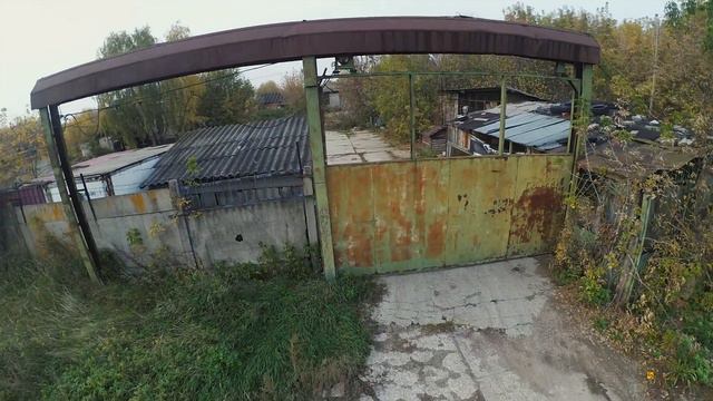 Супер длинный ФПВ полет на природе, на очень низкой высоте! смотреть онлайн