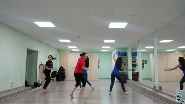 Танец "1234 - а ну-ка с нами на танцпол!" ? Dance "1234-let's rock on the floor " смотреть онлайн