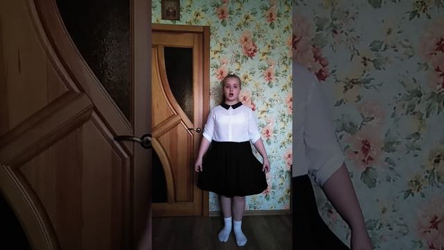 Кучерява Єва,«Романс перепілки» із дит.опери «Пригоди Барвінка та Ромашки»сл..Б.Чалого,муз.Е.Брилін смотреть онлайн