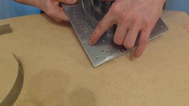 Коптильня холодного копчения ч1 Делаем дымогенератор смотреть онлайн