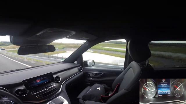 Mercedes-Benz V300d 4Matic Long (2022)Top Speed 233km/h ( No Speed Limit ) Drive on German Highway смотреть онлайн