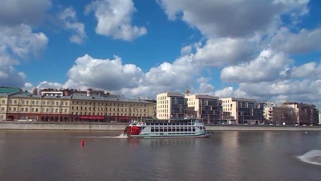 Якиманская набережная в Москве смотреть онлайн