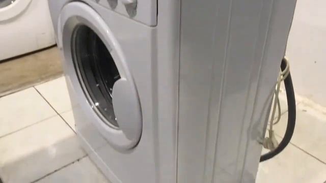Стиральная машина Indesit WISL103 смотреть онлайн