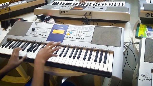Croatian Rhapsody - Keyboard Jamming смотреть онлайн