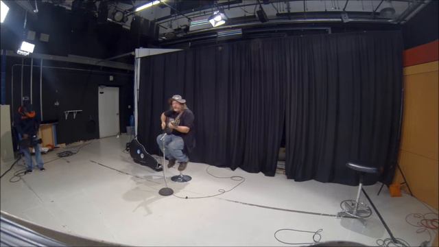 You're A Stunner - by Fish Fisher at FOX News & WNWO morning show смотреть онлайн