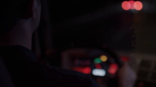 Страшная легенда о проклятом троллейбусе, похищающем киевлян. смотреть онлайн