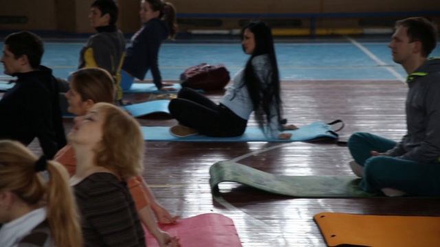 Галина Карпа. Йога в Бережанах. смотреть онлайн