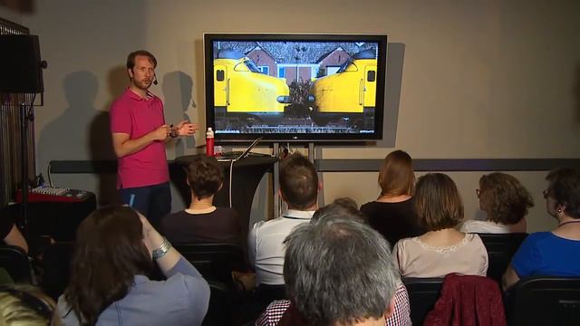 Christiaan Lustig: You can't break down silos - Content Strategy Forum 2014 смотреть онлайн