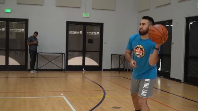 Mikey Williams Full Workout | Ryan Razooky смотреть онлайн