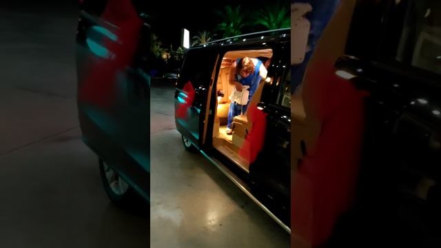 Организация индивидуального трансфера для новобрачных. смотреть онлайн