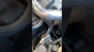 Для владельцев дастера с двигателем 2.0  F4R, хитрый ключ для замены приводного ремня