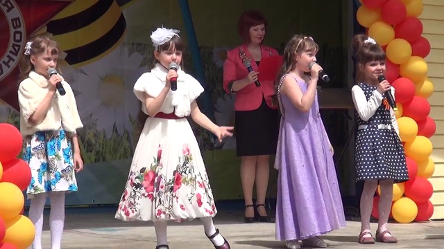 Веселая песенка -Детская вокальная студия 'Ритм' смотреть онлайн