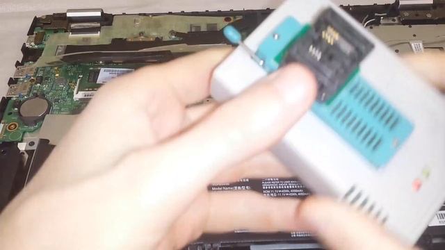 Перепрограммирование чипа bios для настройки параметра dvmt смотреть онлайн