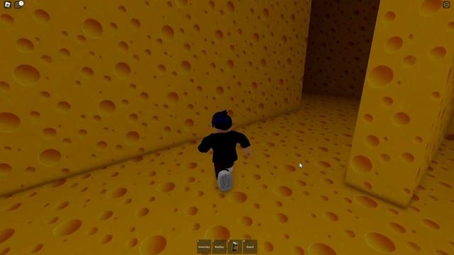 ПОБЕГ ОТ ОГРОМНОЙ ГОЛОДНОЙ МЫШИ В ROBLOX! смотреть онлайн