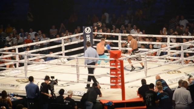 Видео боя Беринчик - Мадни в Киеве 29 августа 2015 года. смотреть онлайн