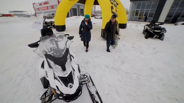 Мотокам-масленица: провожаем зиму вместе с BRP смотреть онлайн