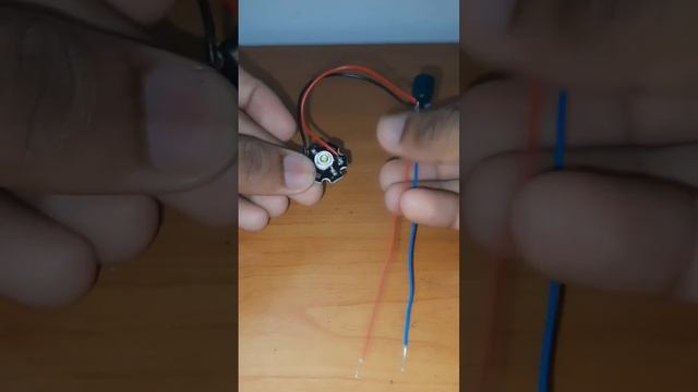 making a new bulb from an old bulb ?? смотреть онлайн