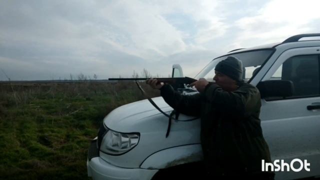 Короткая версия ролика про патроны 32 калибра на зайца. Полумагнум и стандартные заряды смотреть онлайн