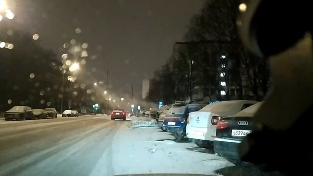 Шкода Октавия А7! Яндекс такси. Супер Лужи! За один час поймал 6 луж и заработал 5000 рублей!!! смотреть онлайн