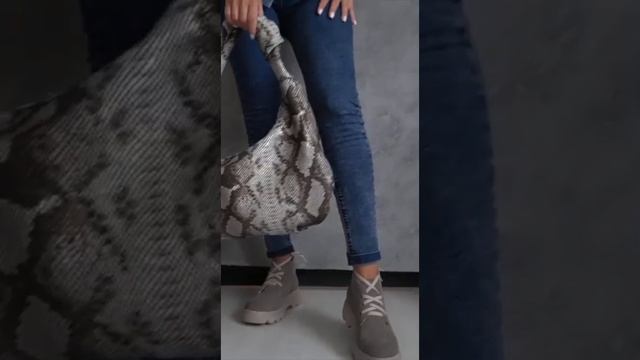 Сумка хобо Tanar`s Leather смотреть онлайн