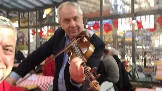 Цыганская музыка в Будапеште. Чардаш в ресторане. смотреть онлайн