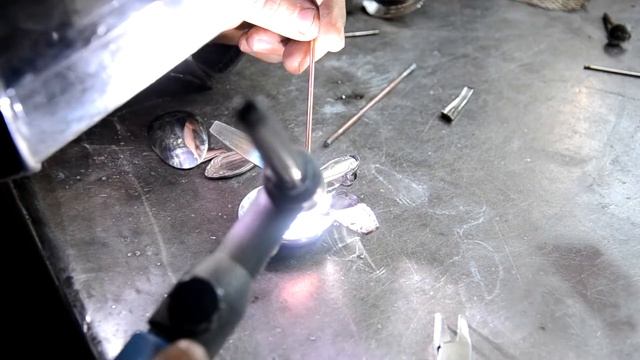 Making a Sea Turtle from Spoons смотреть онлайн
