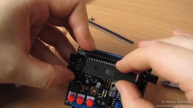 Прибор для измерения емкости и индуктивности, набор для сборки смотреть онлайн