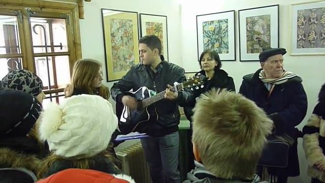 Femeia în albastru смотреть онлайн