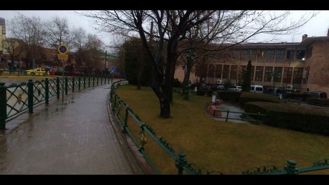 Turkey Eskisehir | Heavy Rain ☔ | Municipality Area Walking Tour | ASMR | Eskişehir | Winter 2022 смотреть онлайн