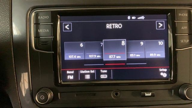 Штатная магнитола + колонки JBL Club 6522