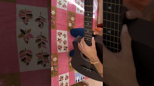 BEST GUITAR UNDER 2500😍 смотреть онлайн