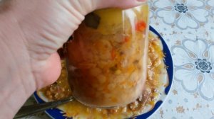 Гороховая каша в автоклаве.  Открываю баночку.