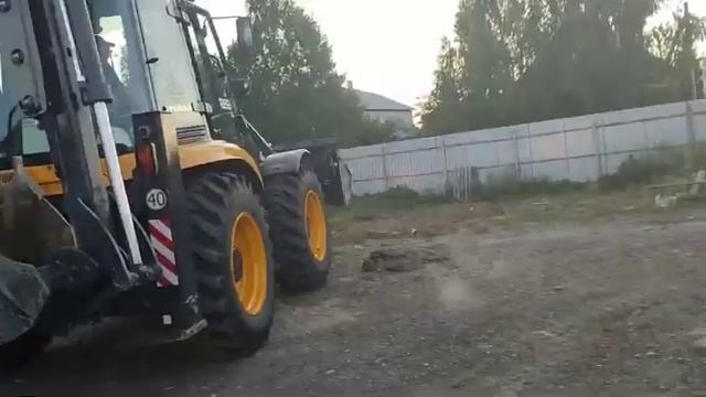 Экскаватор погрузчик CUKUROVA 888. Обзор, интерьер, экстерьер, работа передней и задней стрелы. смотреть онлайн