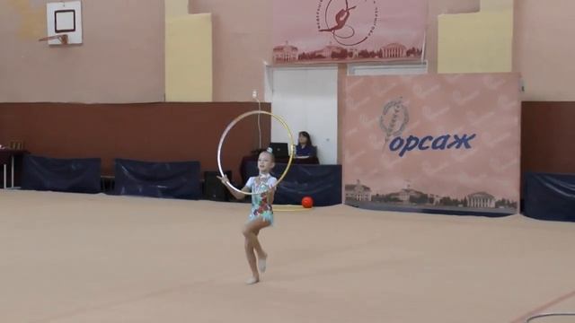 Байдаленко Алина (обруч) 25.01.2015 Чемпионат Черниговской области. 2-й день. смотреть онлайн