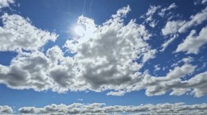 Таймлапс. Облака белогривые лошадки