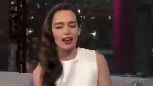 DAENERYS TARGARYEN FUNNY 1 /EMILIA CLARKE/ДЕЙЕНЕРИС СМЕШНЫЕ МОМЕНТЫ от ЭМИЛИИ КЛАРК 1/ смотреть онлайн