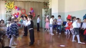 Танец парный на 8 марта