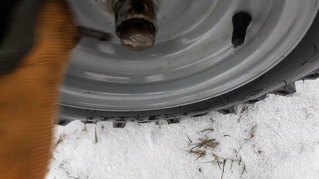 Транспортное положение колес на снегоуборщике. смотреть онлайн