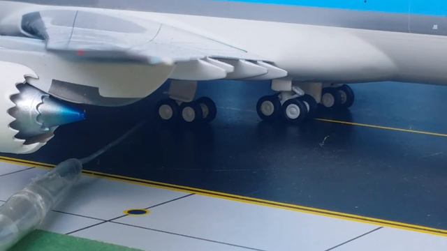 JC Wings 200 Korean Air Cargo B747-8F(Frieghter)Review