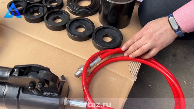 Выпрессовщик гидравлический 50 тонн для сайлентблоков, втулок, подшипников - ARTAZ ВСГ40(50) смотреть онлайн