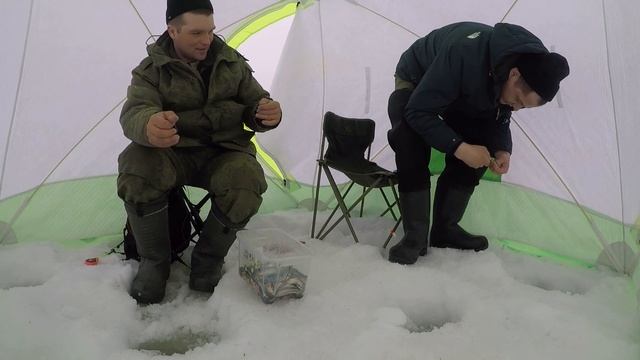 Имандра. Ягельный Бор. 3 мая. Ловим корюшку, пытаемся поймать сига. смотреть онлайн