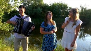 Песня трогает до слёз. Мама, живи.