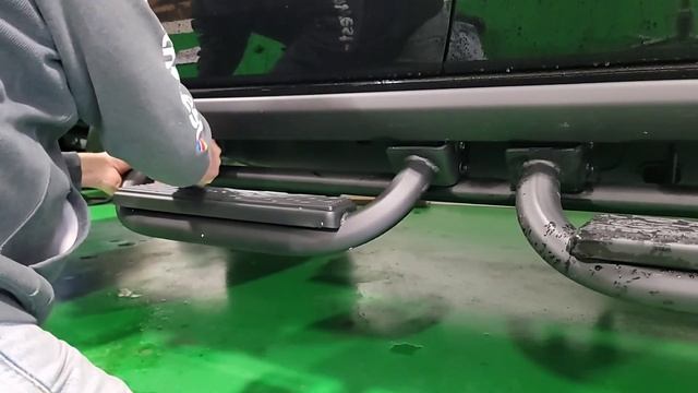 2023 Chevy Colorado ZR2 Aft Detachable Steps Install. смотреть онлайн
