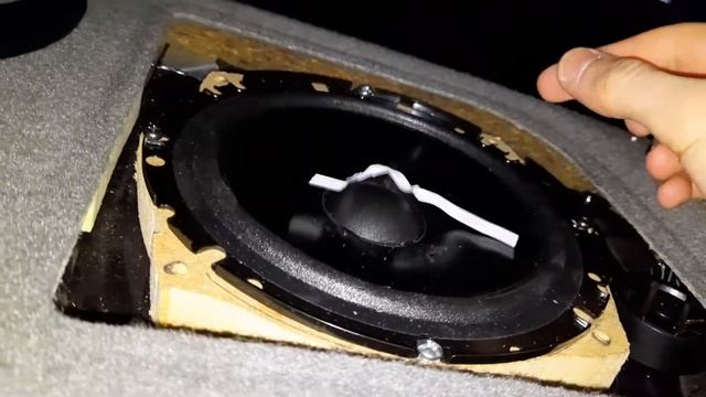 Quick Sound Test with 2x Pioneer TS-G170c Component Car Speakers смотреть онлайн